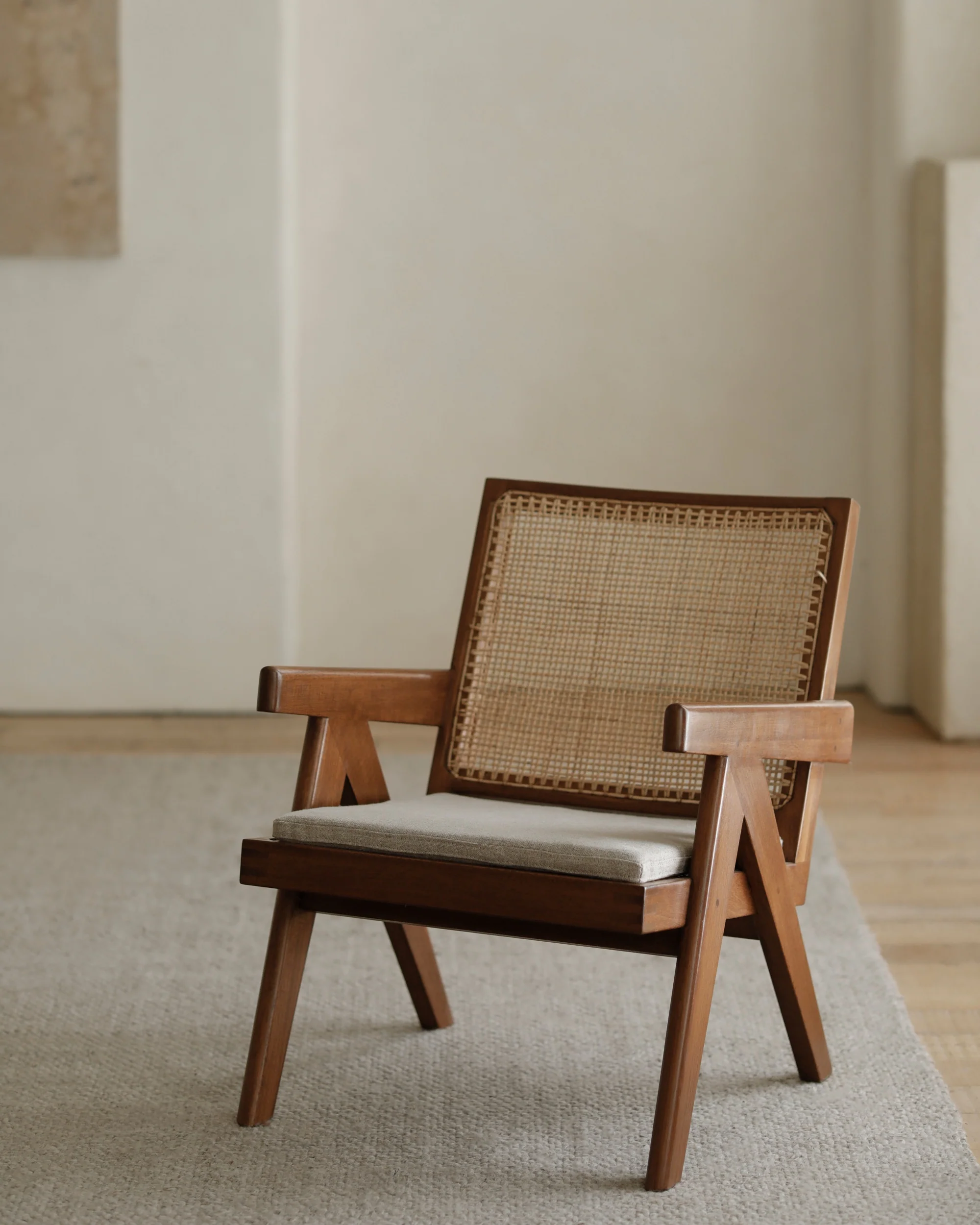 Chandigarh Armrest Easy Chair - Image 14