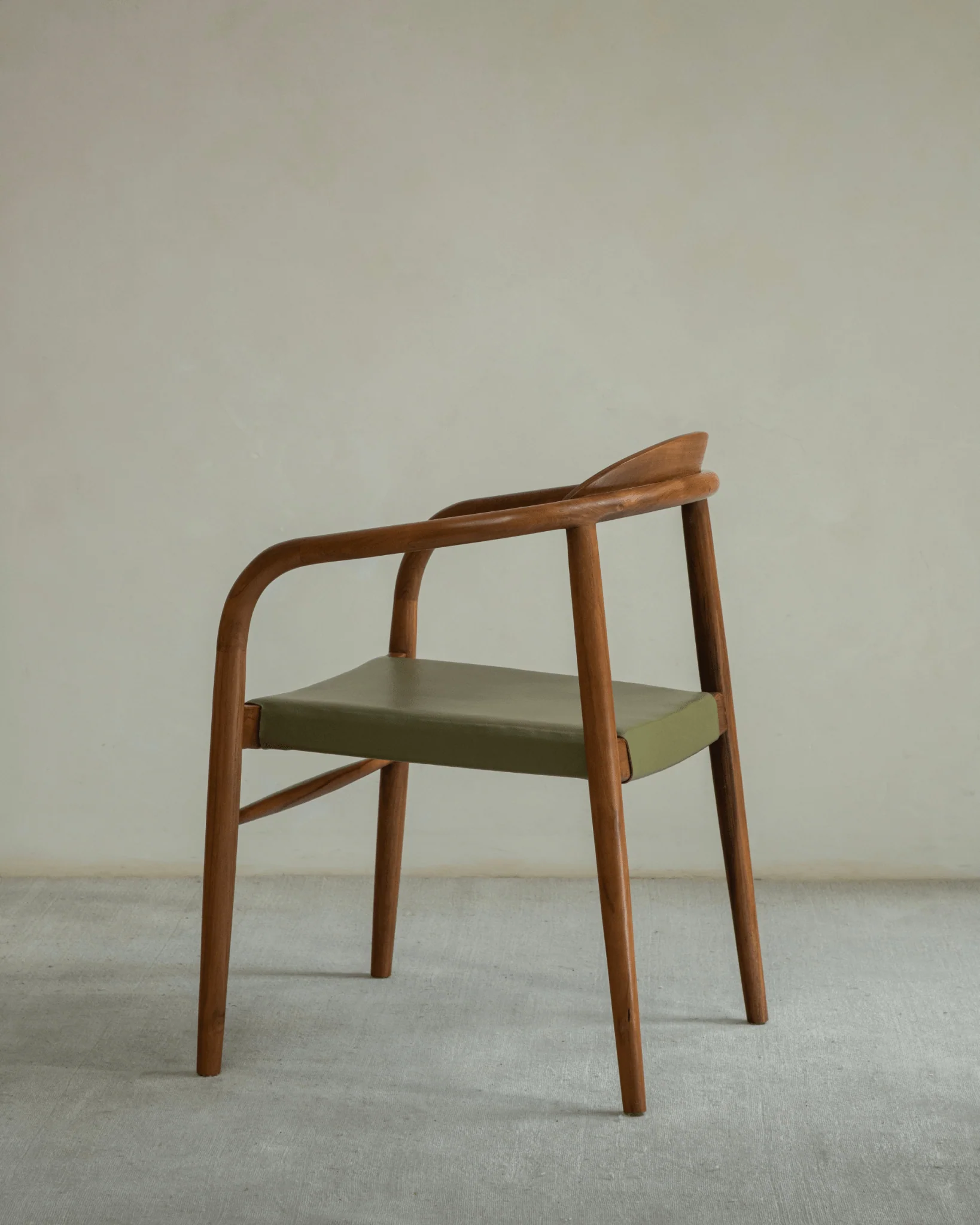 Crescent Leather Chair - Image 18