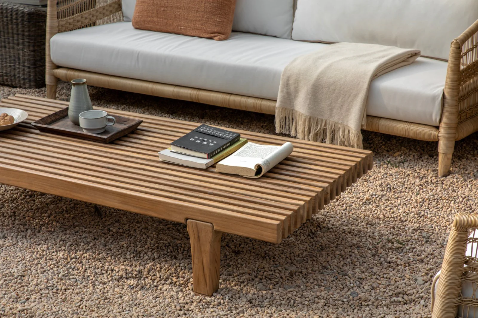 Daybed Coffee Table - Image 16