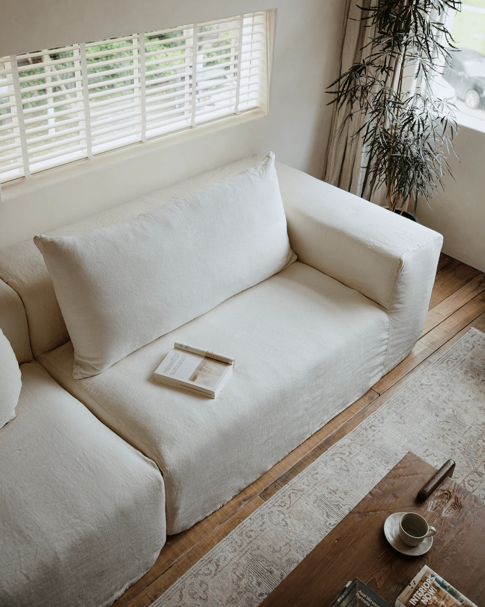 Doma Sectional Sofa - Image 6