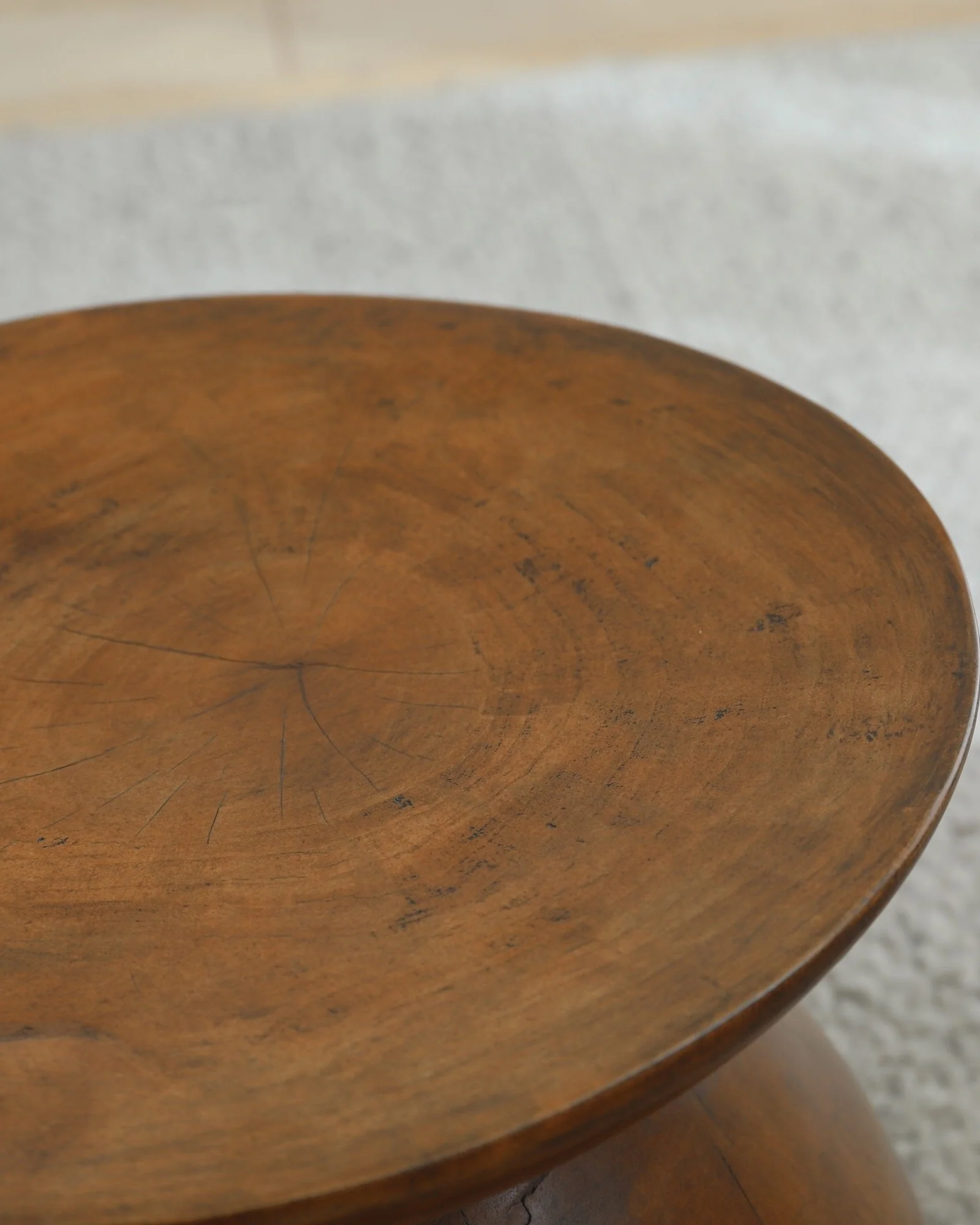 Sandglass Table - Image 11