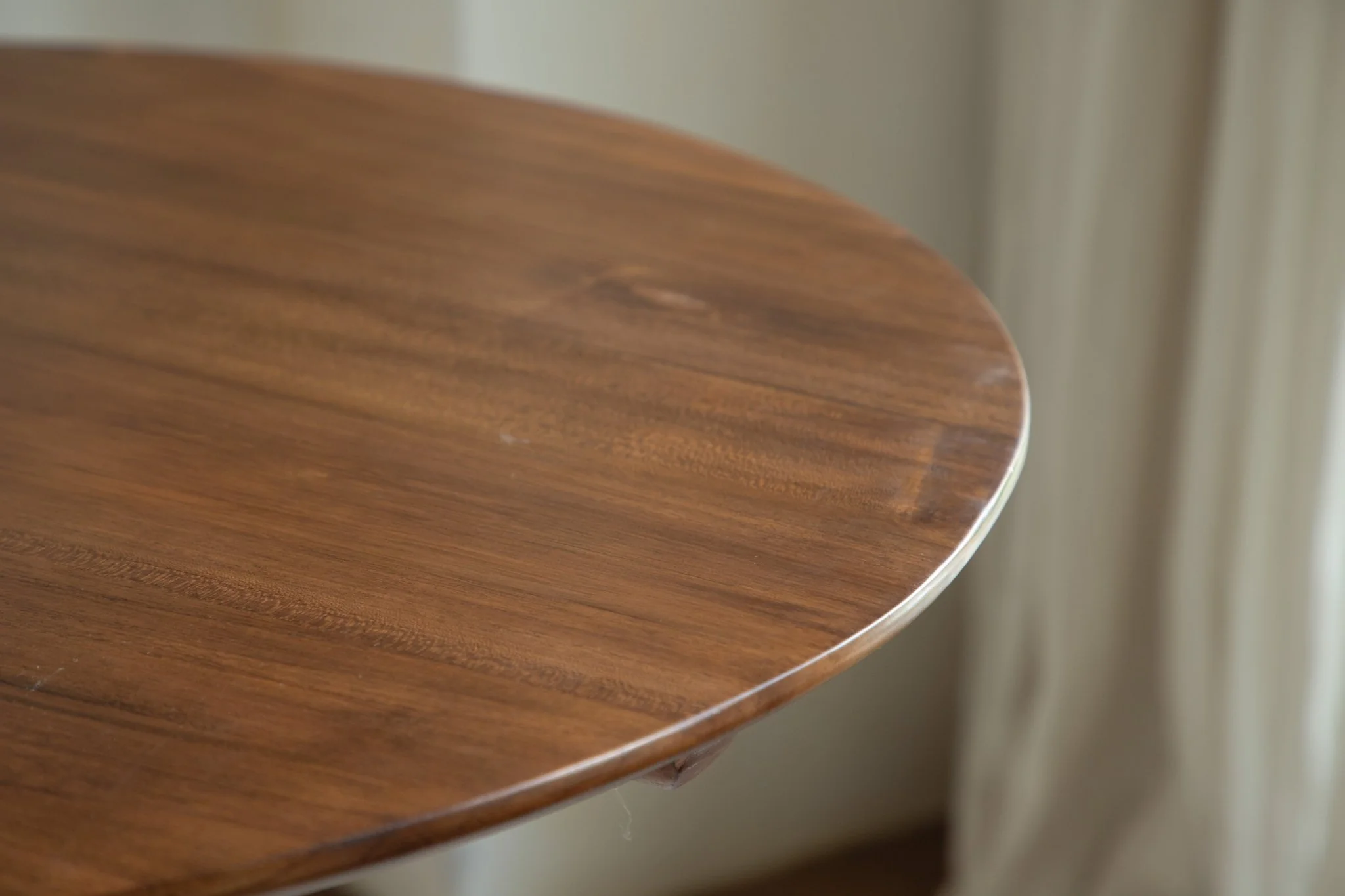 X Table - Image 13